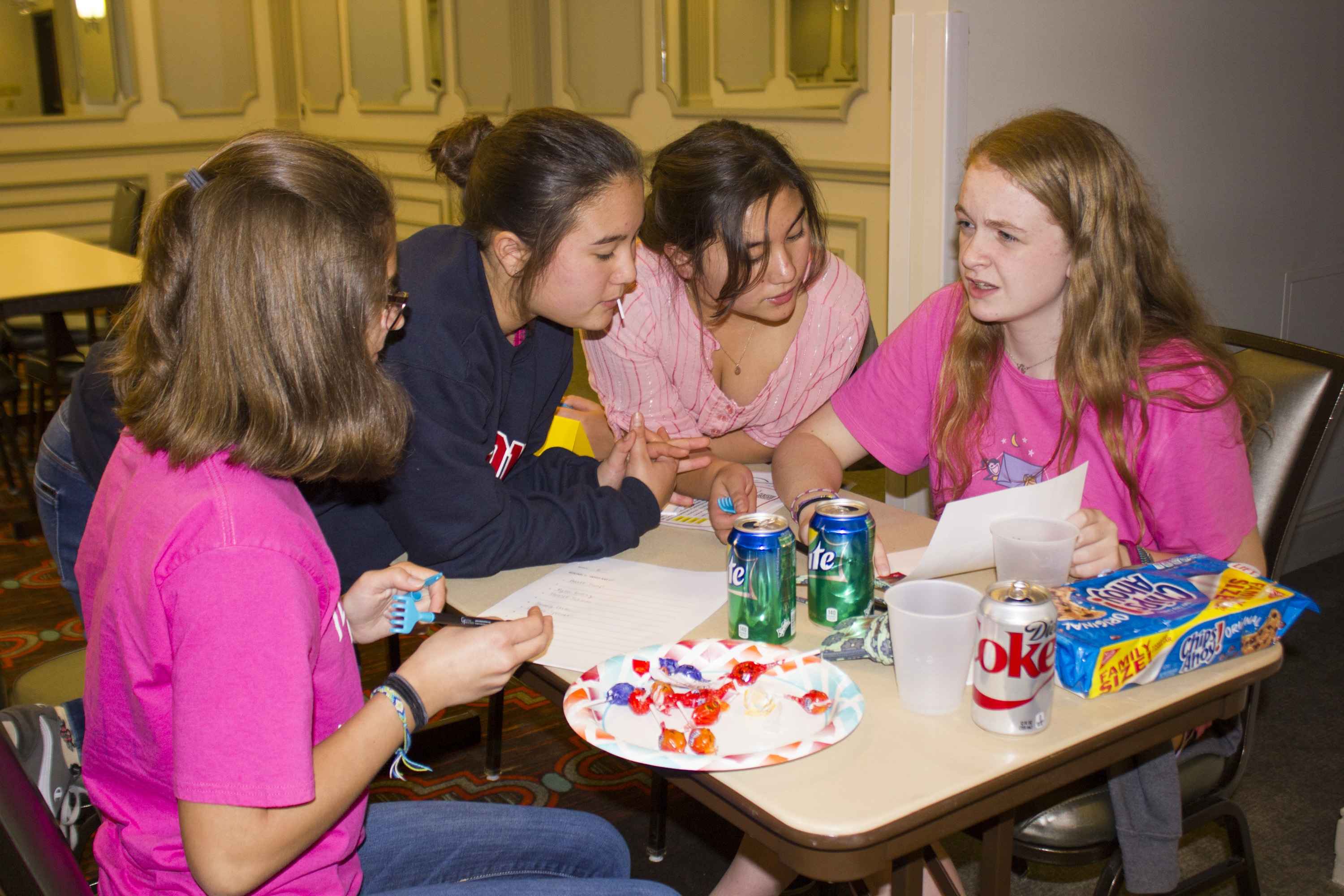2017-10-13 Model UN Trivia night.jpg